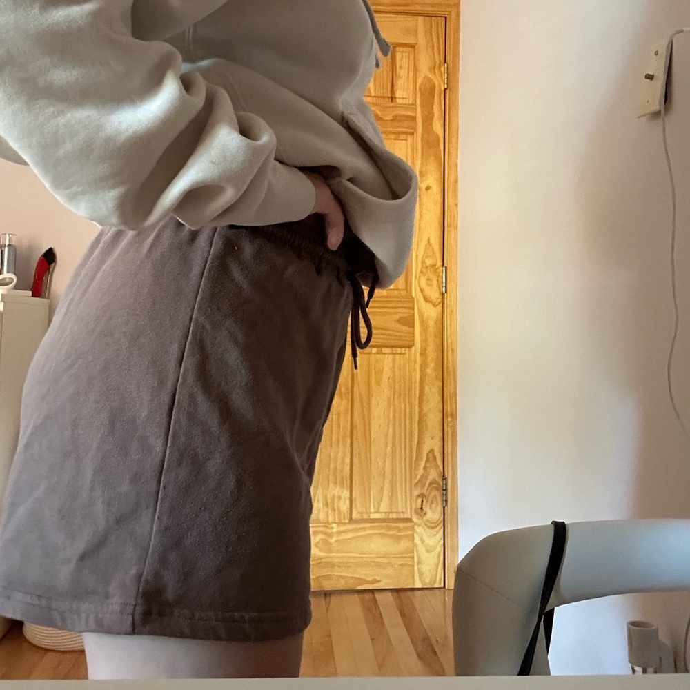 Brown basketball short women’s